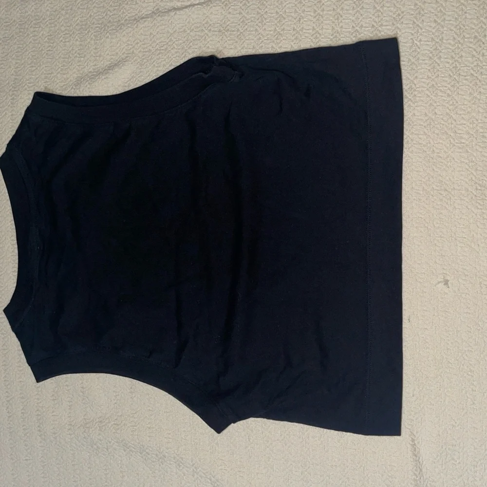 Aritzia Wilfred Weekend Tank Top - Picture 3 of 9